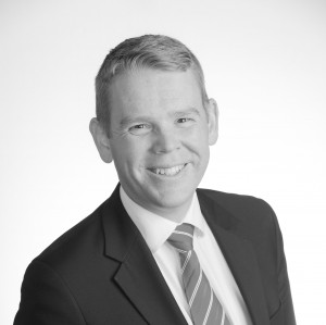 Minister Hipkins bw cropped